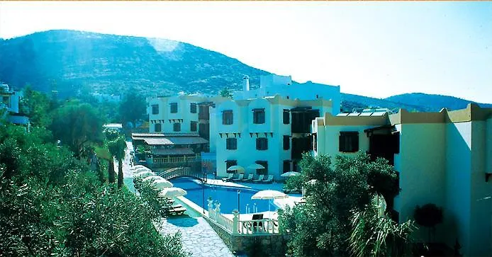 Ale Suite Hotel Torba 3*,